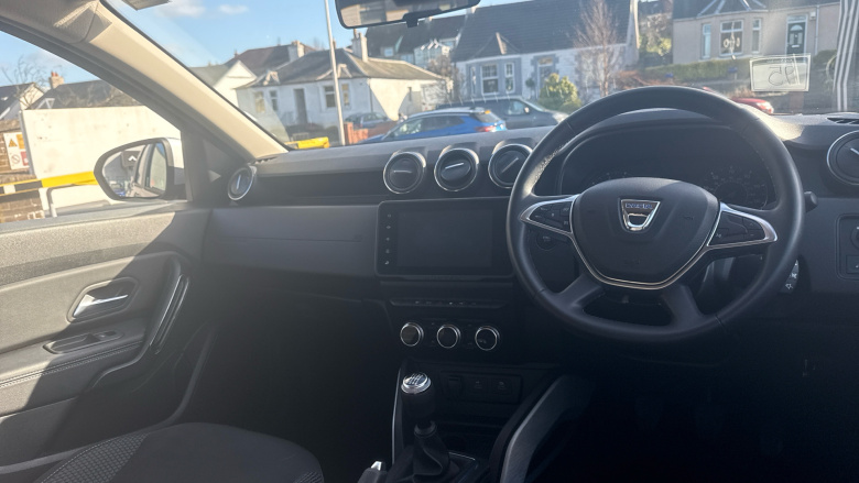 Dacia Duster 1.0 TCe 100 Prestige 5dr Bi Fuel Estate